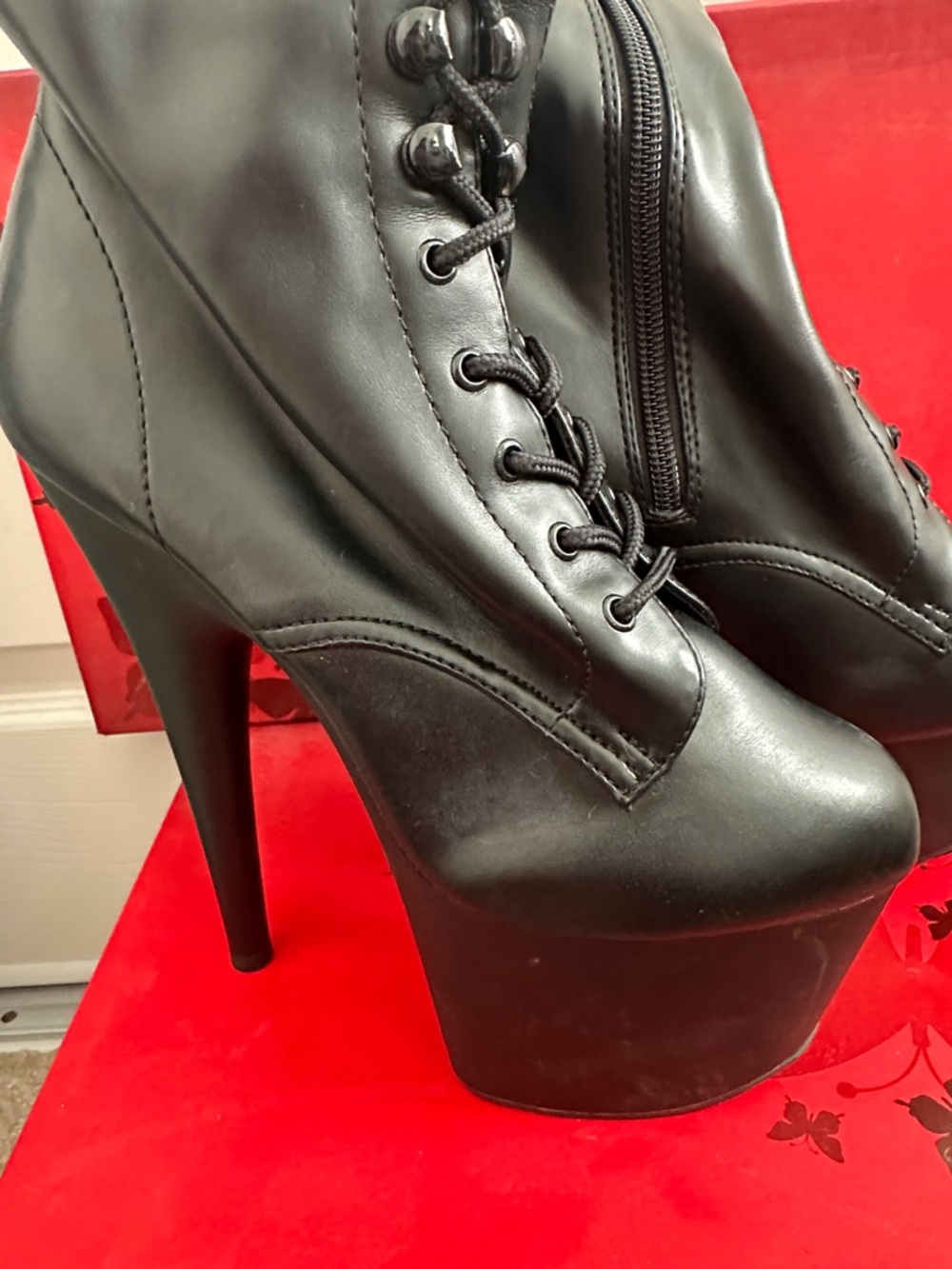 Pleaser Black Lace-Up Knee-High Boots - Picture 4 of 6